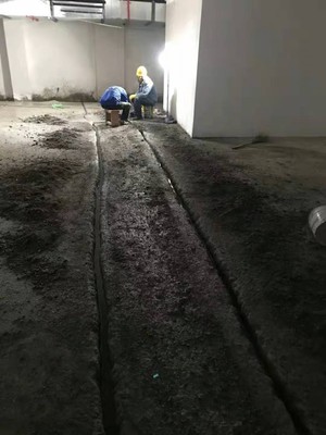 云南迪慶水池堵漏公司現場施工與防水工程解析